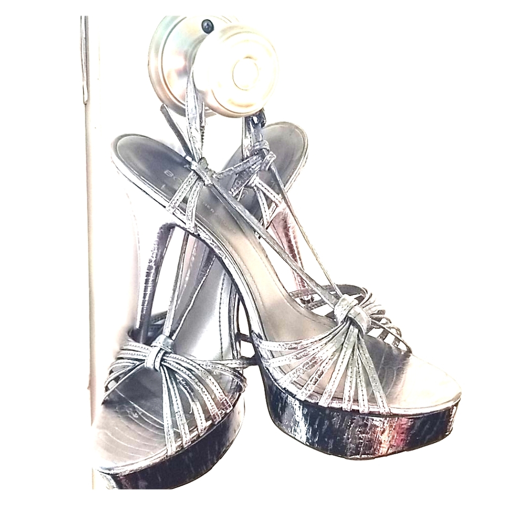 Strappy sandals